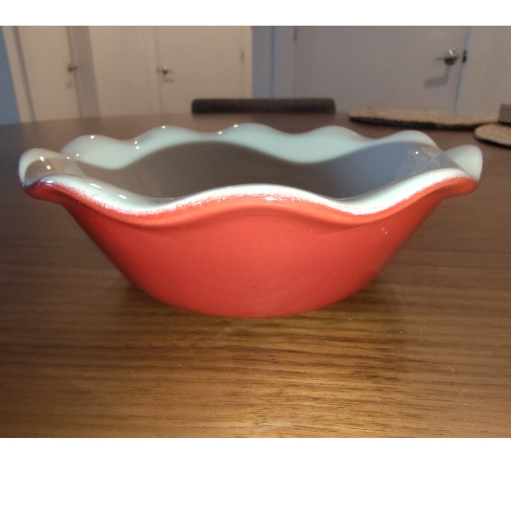 Emile Henry France Red Ruffled Individual Pie Dish Ramekin 61.22 Ceramic 5.5in